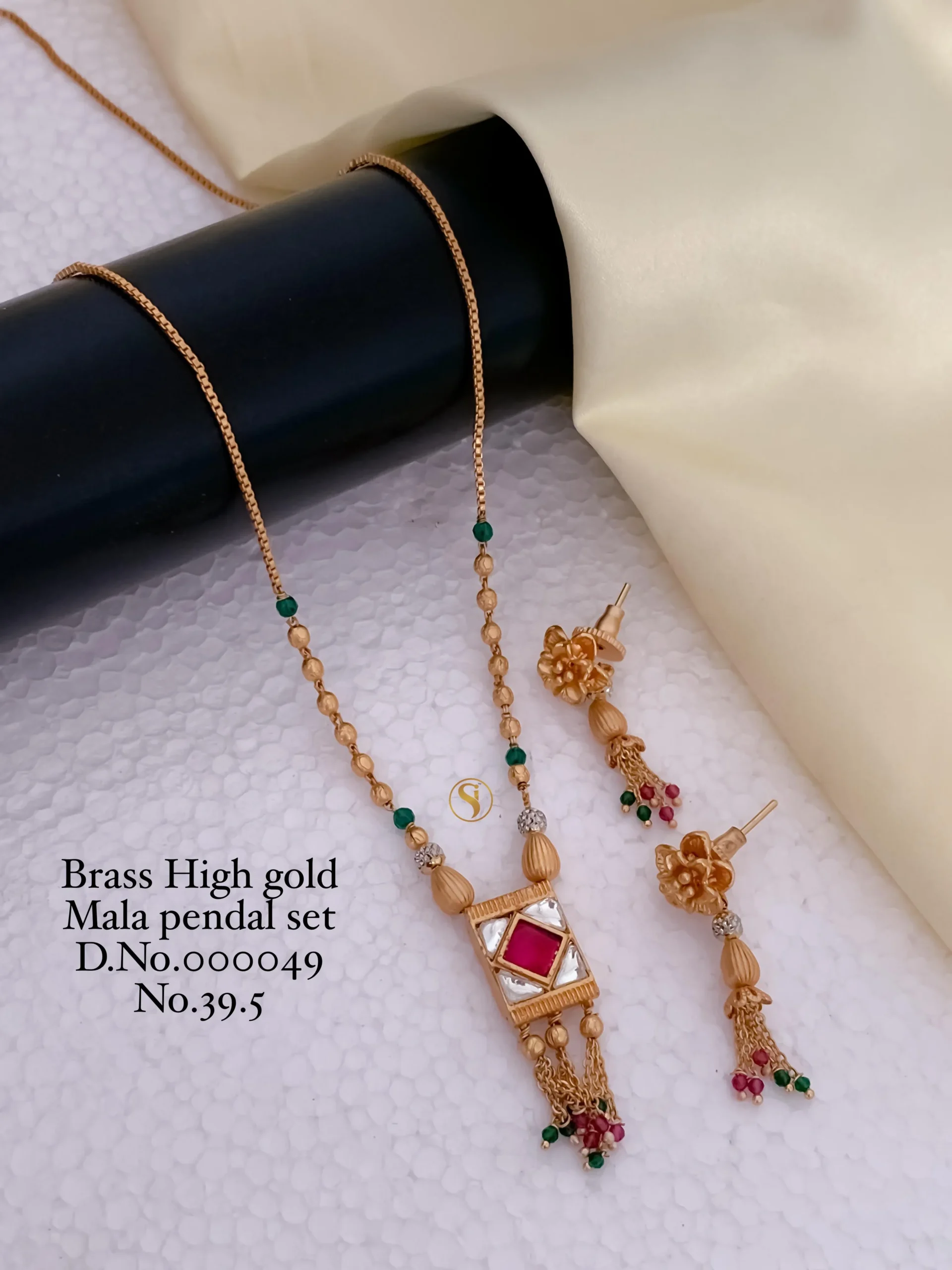 Premium gold mala pendant set with red stone design