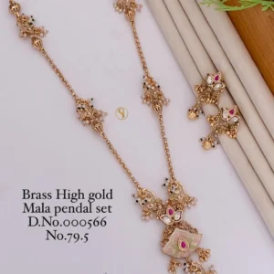 Minimal luxury pendant earring set for everyday elegance