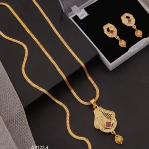 Textured modern pendant earring set for stylish looks