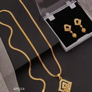 designer geometric gold ad pendant set for daily use