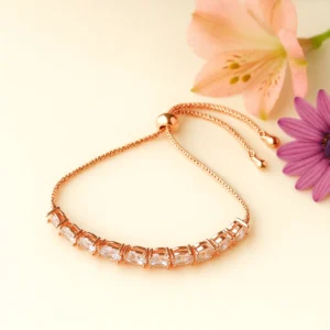 Rose gold bracelet with oval shimmer stones