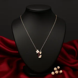 Delicate Floral Charm Pendant Necklace