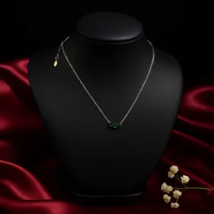 Elegant Green Crystal Minimal Necklace